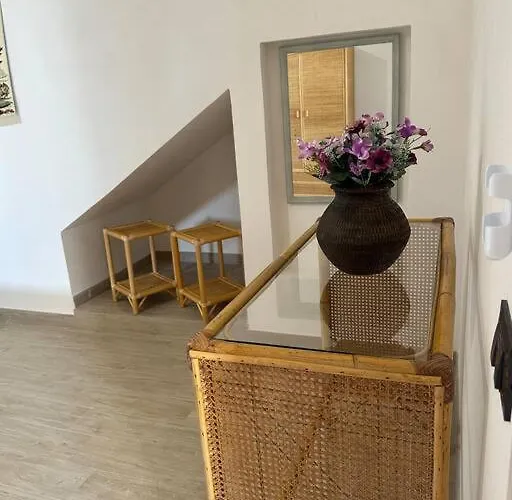 Daire Lamarticata-likeshome Garden Triscina